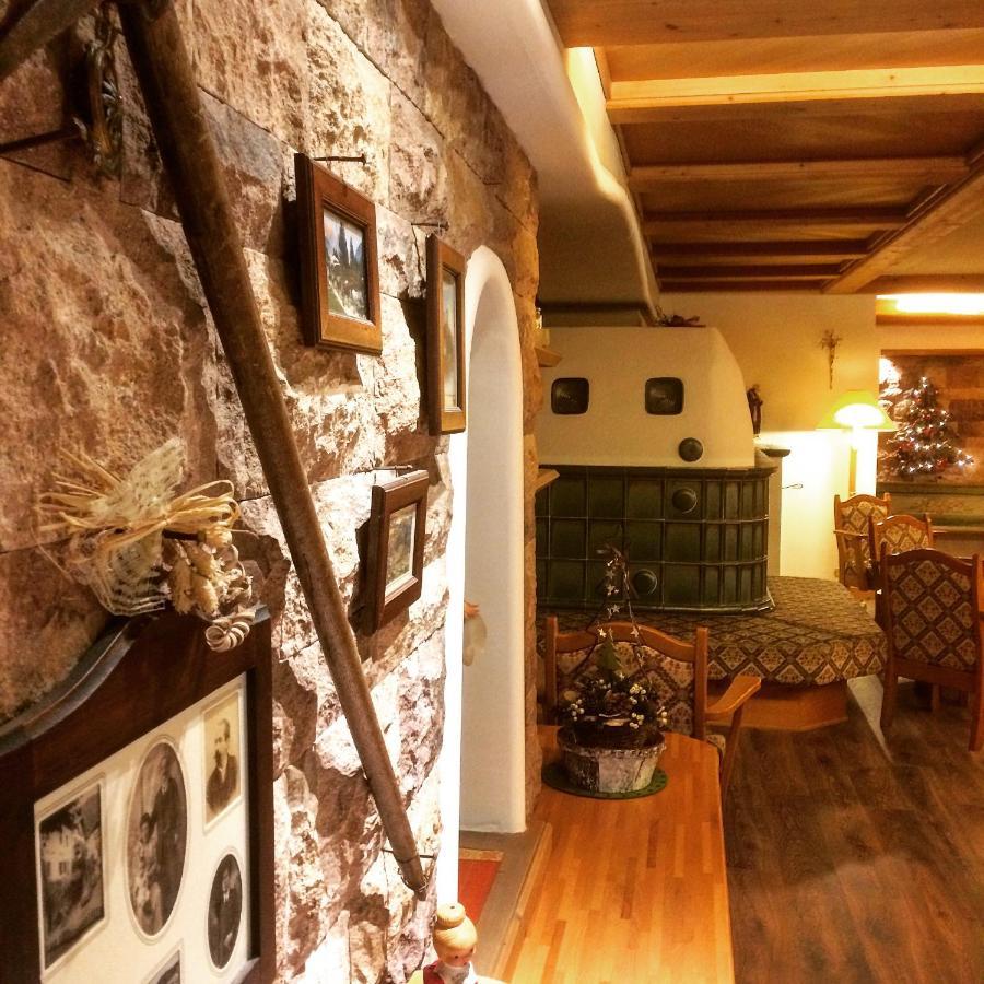 Hotel Alpina 平佐洛 外观 照片