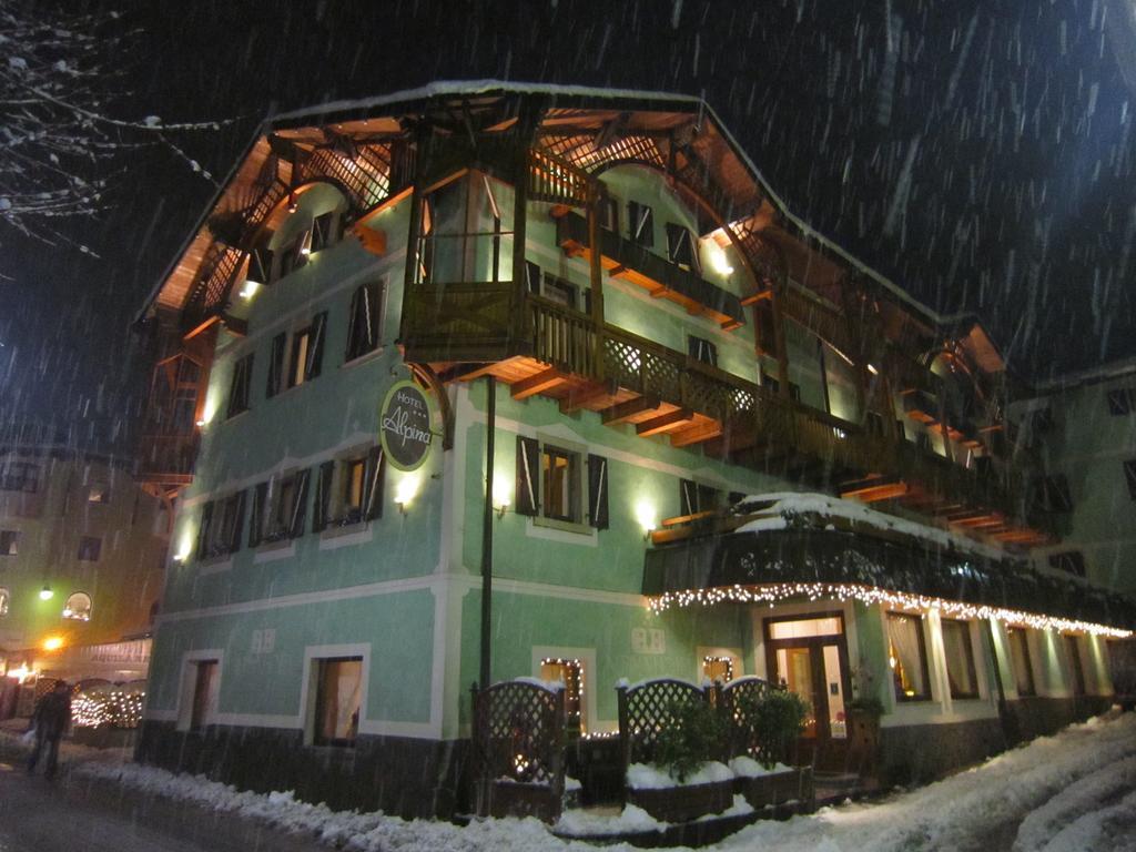 Hotel Alpina 平佐洛 外观 照片
